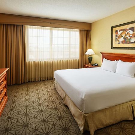 Embassy Suites By Hilton Columbia Greystone Екстериор снимка