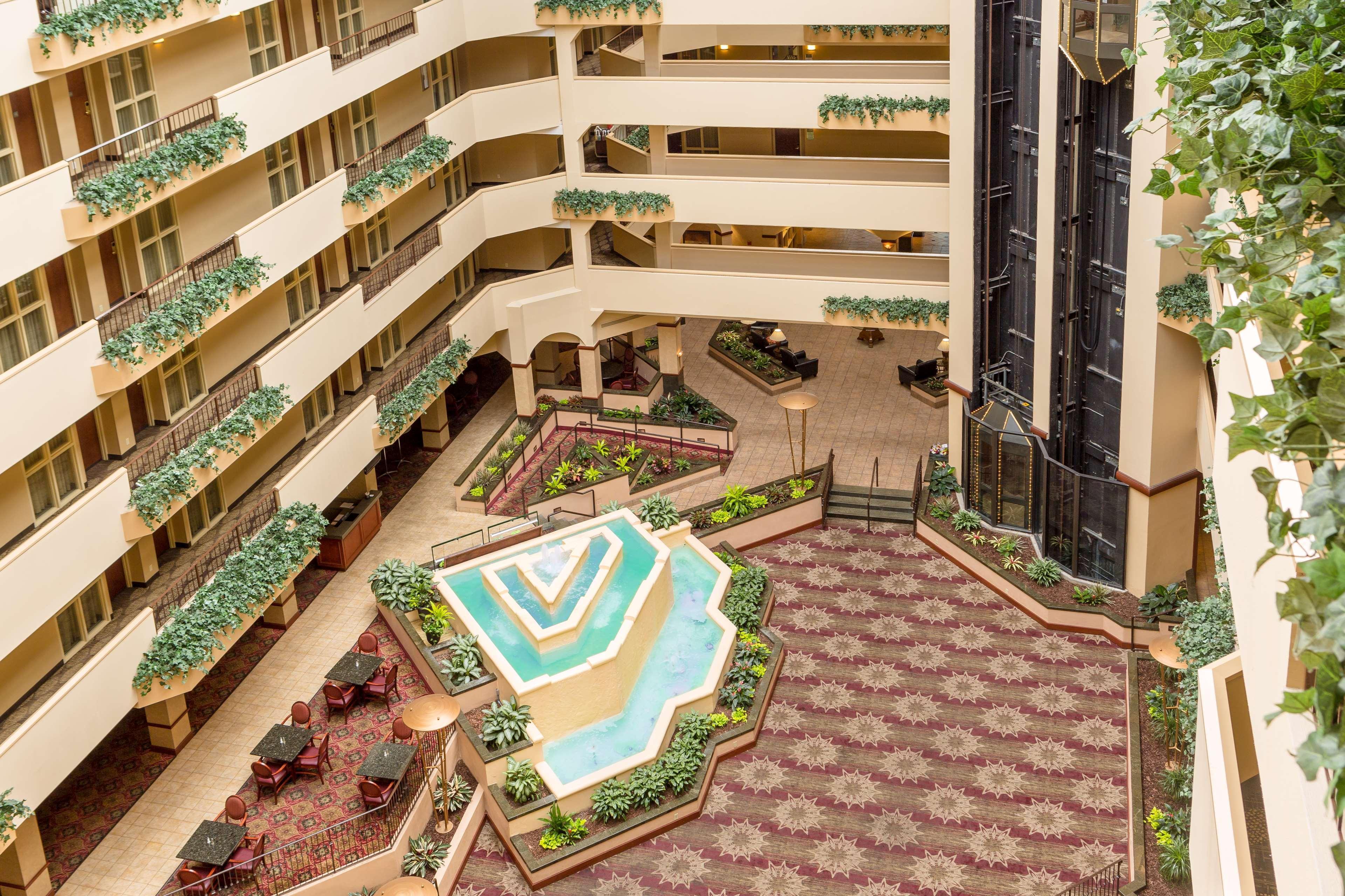 Embassy Suites By Hilton Columbia Greystone Екстериор снимка