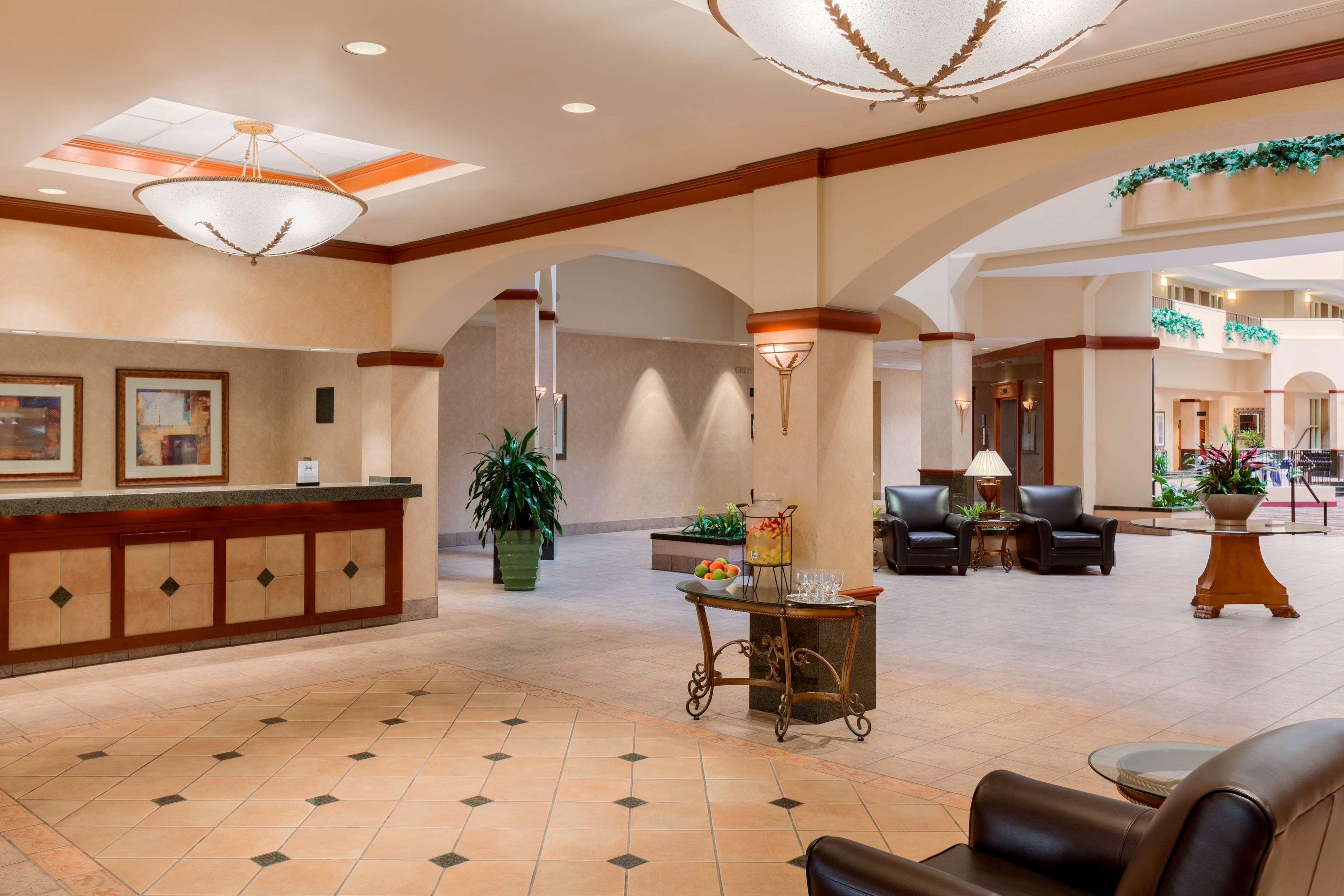 Embassy Suites By Hilton Columbia Greystone Екстериор снимка