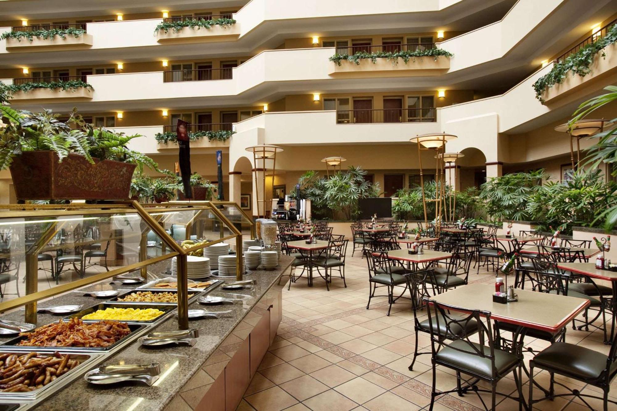 Embassy Suites By Hilton Columbia Greystone Екстериор снимка